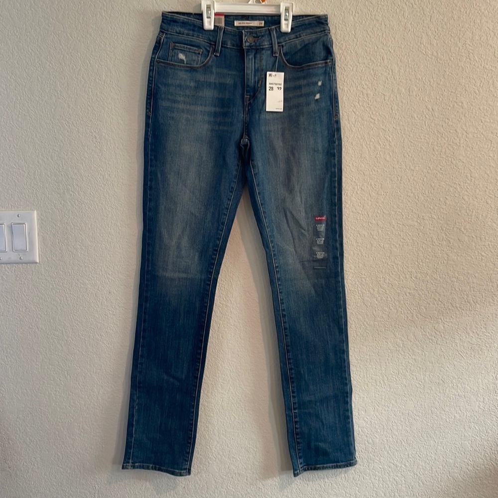 Levi’s Mid Rise Skinny Jeans